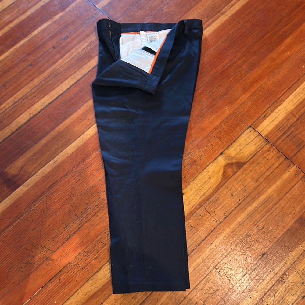 Dockers Stylish Men’s Navy Dress Pants